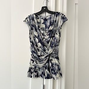 Women’s blouse, navy/cream.